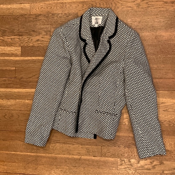 Le Suit Jackets & Blazers - EUC Le Suit Size 12 Chevron Coat